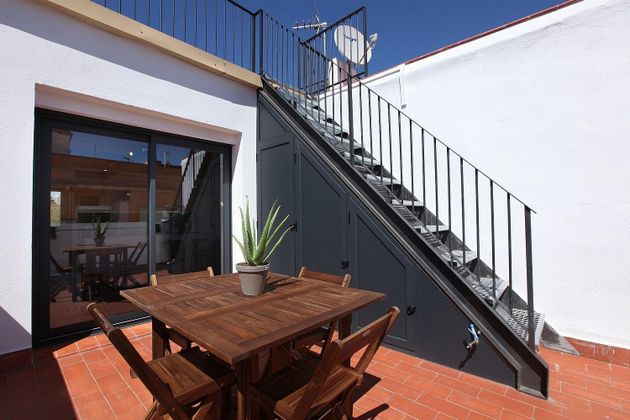 Foto 1 de Àtic en venda a El Poblenou de 1 habitació amb terrassa i balcó