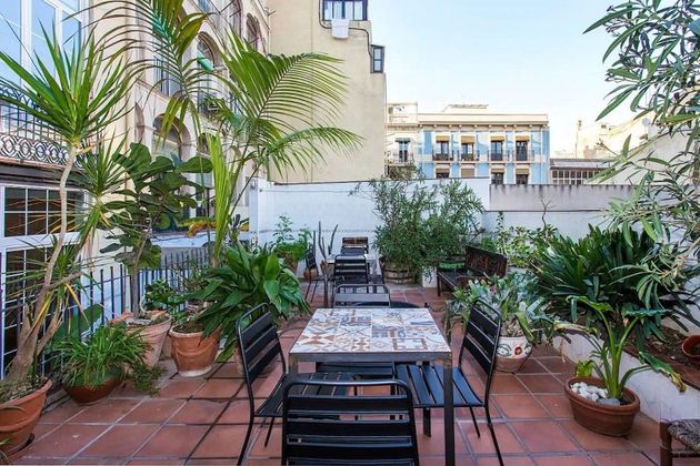 Foto 1 de Pis en venda a Vila de Gràcia de 4 habitacions amb terrassa i balcó