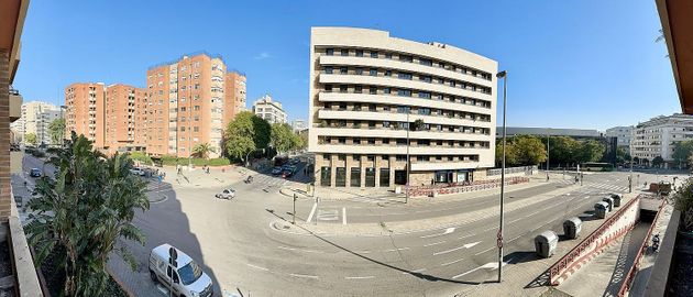 Foto 1 de Venta de piso en San Bernardo de 4 habitaciones con terraza y garaje