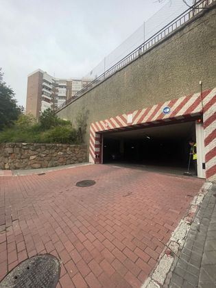 Foto 2 de Venta de garaje en avenida De Manoteras de 18 m²