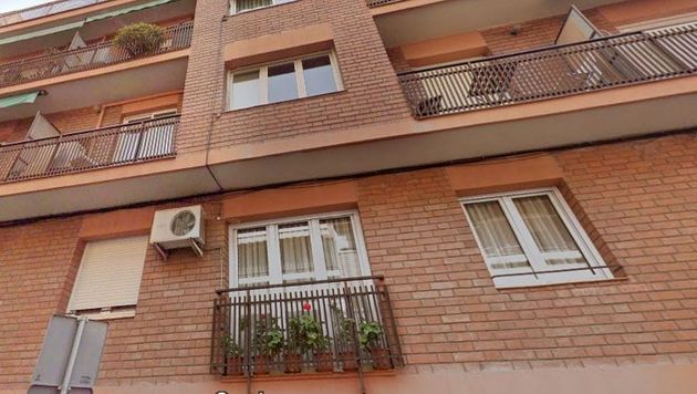 Foto 1 de Piso en venta en calle Del Beat Almató de 4 habitaciones con balcón y aire acondicionado