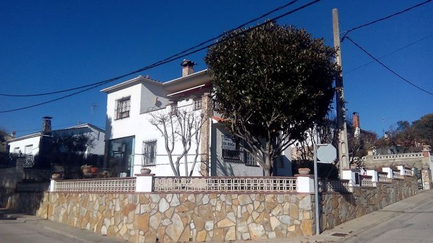 Foto 1 de Chalet en venta en Santa Coloma de Farners de 4 habitaciones con terraza y piscina