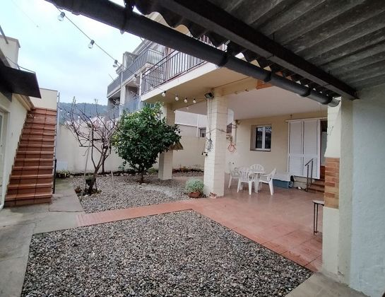 Foto 2 de Chalet en venta en Santa Coloma de Farners de 5 habitaciones con terraza y garaje