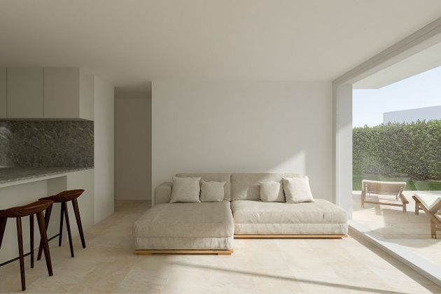 Foto 2 de Casa adosada en venta en Sant Antoni de Portmany de 3 habitaciones con terraza y piscina