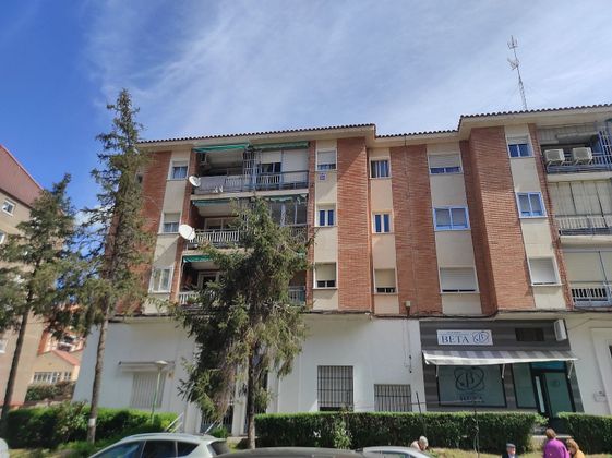 Foto 1 de Pis en venda a Constitución-El Balconcillo de 3 habitacions amb terrassa i balcó