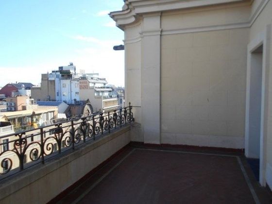 Foto 2 de Ático en alquiler en La Dreta de l'Eixample de 4 habitaciones con terraza y calefacción