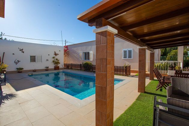 Foto 2 de Venta de chalet en Sant Jordi de Ses Salines de 3 habitaciones con terraza y piscina