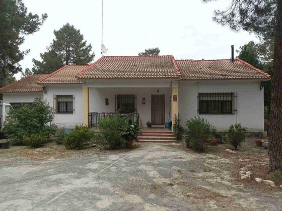 Foto 1 de Xalet en venda a Marugán de 3 habitacions amb terrassa i garatge