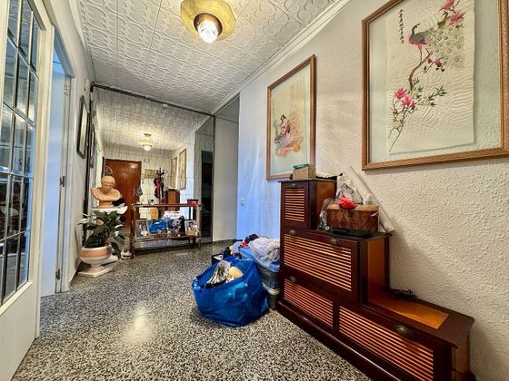 Foto 2 de Piso en venta en Antigua Moreria de 4 habitaciones con balcón y calefacción