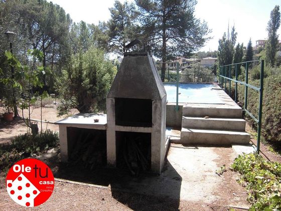 Foto 2 de Xalet en venda a Santa Cruz de Pinares de 3 habitacions amb terrassa i piscina