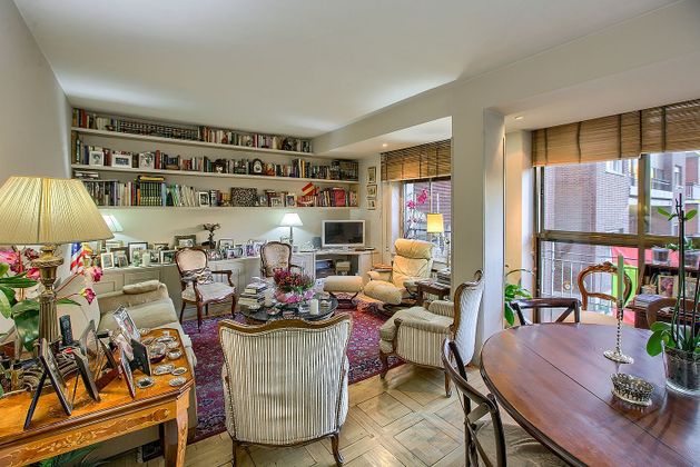 Foto 2 de Pis en venda a Nueva España de 3 habitacions amb terrassa i aire acondicionat