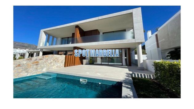 Foto 1 de Casa en lloguer a calle De la Cruz de 3 habitacions amb terrassa i piscina