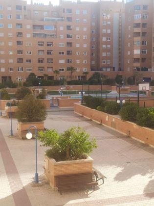 Foto 1 de Piso en venta en calle De Matías Pastor Sancho de 3 habitaciones con terraza y piscina