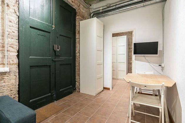 Foto 2 de Alquiler de piso en calle De Vinaròs de 1 habitación con terraza y muebles