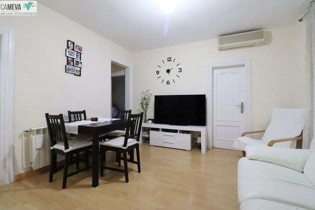 Foto 2 de Venta de piso en Centre - Sant Quirze del Vallès de 3 habitaciones con balcón y aire acondicionado