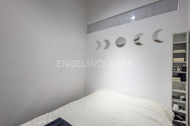 Foto 2 de Piso en venta en Sants-Badal de 2 habitaciones con terraza y aire acondicionado