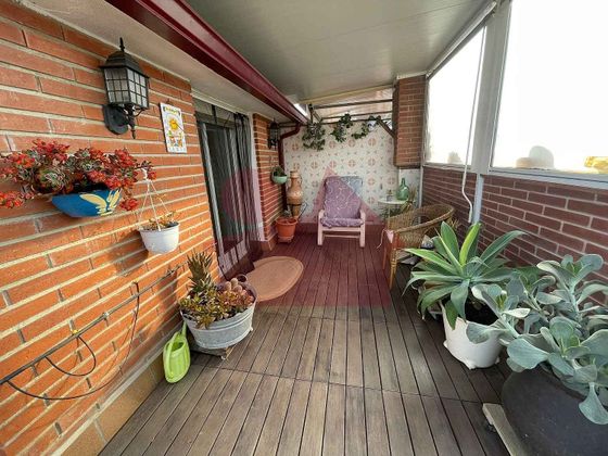Foto 1 de Venta de dúplex en Sant Fost de Campsentelles de 5 habitaciones con terraza y garaje