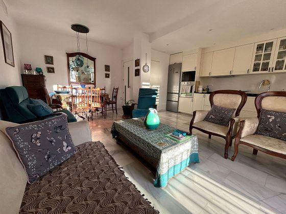 Foto 2 de Piso en venta en calle Vizcaya de 2 habitaciones con terraza y aire acondicionado