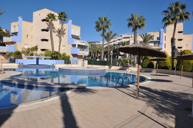 Foto 1 de Pis en venda a calle Mar de 2 habitacions amb terrassa i piscina