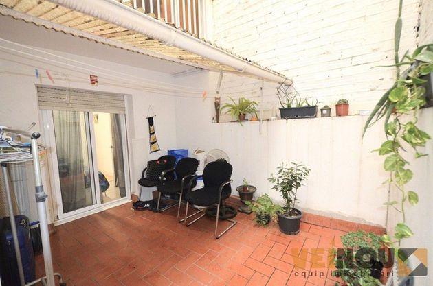 Foto 1 de Pis en venda a Collblanc de 4 habitacions amb terrassa i balcó