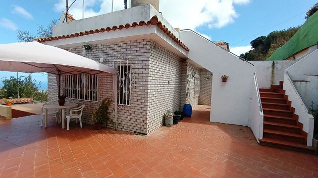 Foto 2 de Casa en venta en Los Castillos-Los Portales-Visvique de 5 habitaciones con terraza y piscina