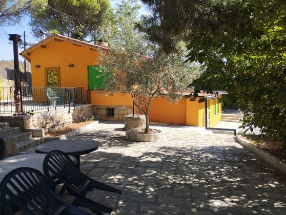 Foto 1 de Xalet en venda a colonia Del Rio de 4 habitacions amb garatge i jardí