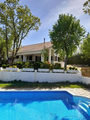 Foto 1 de Xalet en venda a Centro - Manguilla de 5 habitacions amb terrassa i piscina