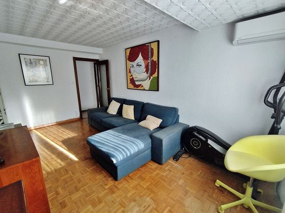 Foto 2 de Pis en venda a calle De la Reina Fabiola de 4 habitacions amb terrassa i balcó