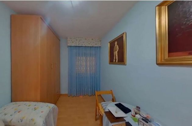 Foto 1 de Piso en venta en El Turó de la Peira de 3 habitaciones con aire acondicionado y calefacción