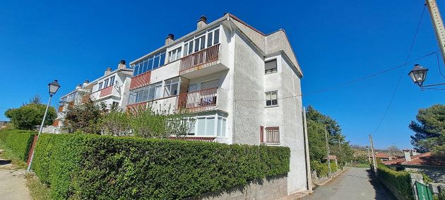 Foto 1 de Pis en venda a Herradón de Pinares de 3 habitacions amb terrassa
