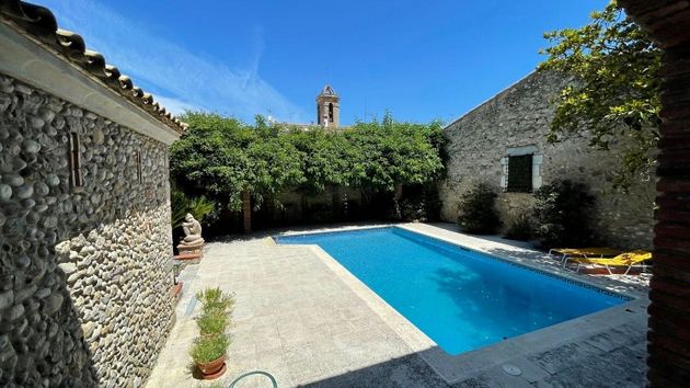 Foto 1 de Xalet en venda a Sant Pere Pescador de 8 habitacions amb terrassa i piscina