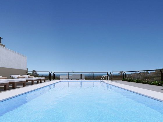 Foto 1 de Ático en venta en Casco Antiguo de 3 habitaciones con terraza y piscina