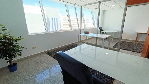 Foto 2 de Oficina en venda a Puerto Banús amb aire acondicionat