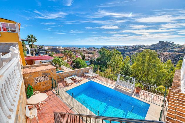 Foto 1 de Xalet en venda a Monterrey - Rancho Domingo de 3 habitacions amb terrassa i piscina