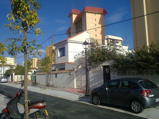Foto 1 de Xalet en venda a Zona Puerto Deportivo de 4 habitacions amb terrassa i aire acondicionat