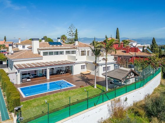 Foto 2 de Xalet en venda a avenida María de Orueta de 5 habitacions amb terrassa i piscina