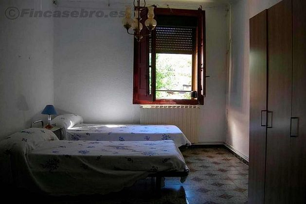 Foto 2 de Pis en venda a Alagón de 6 habitacions amb terrassa