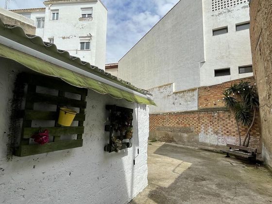 Foto 1 de Chalet en venta en Alagón de 6 habitaciones con terraza y balcón