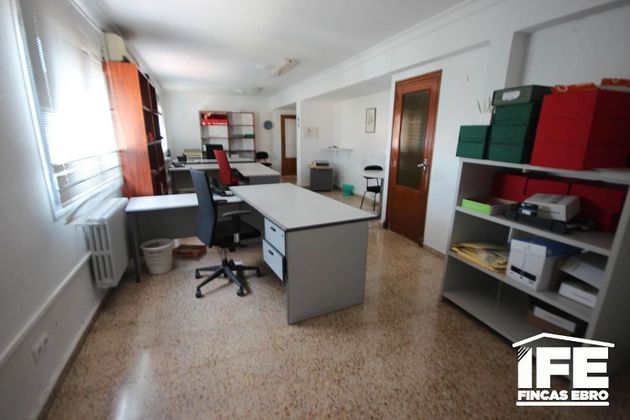 Foto 1 de Oficina en alquiler en Alagón de 140 m²