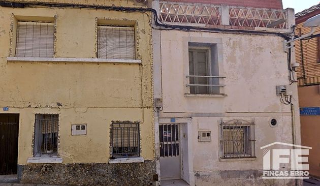 Foto 2 de Casa en venda a Gallur de 3 habitacions amb terrassa