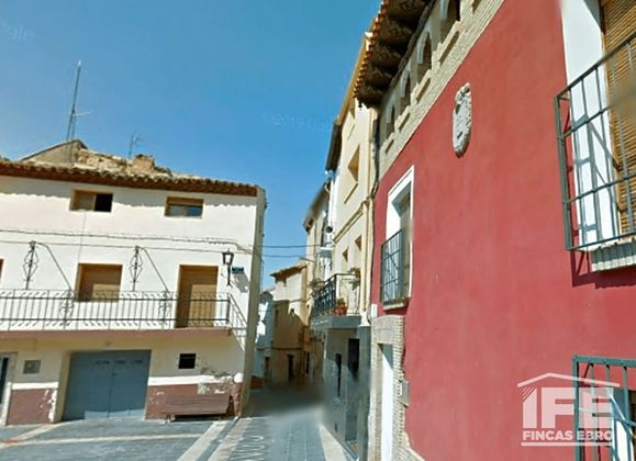 Foto 1 de Venta de casa en Plasencia de Jalón de 6 habitaciones y 190 m²