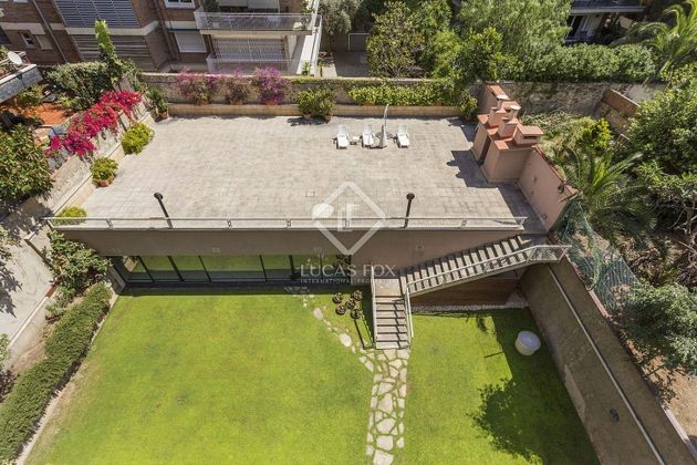 Foto 2 de Pis en venda a Les Tres Torres de 5 habitacions amb terrassa i piscina