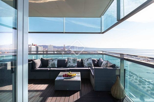 Foto 1 de Piso en venta en Diagonal Mar i el Front Marítim del Poblenou de 3 habitaciones con terraza y piscina