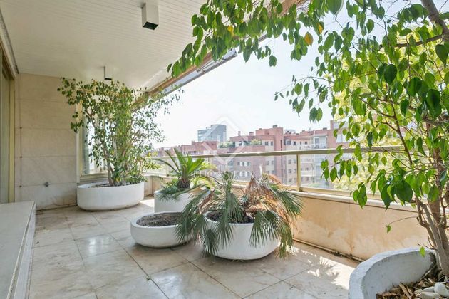 Foto 1 de Piso en venta en Sant Gervasi - Galvany de 6 habitaciones con terraza y piscina