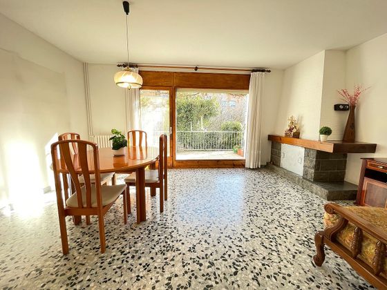 Foto 1 de Casa adossada en venda a Sant Julià de Vilatorta de 5 habitacions amb terrassa i jardí