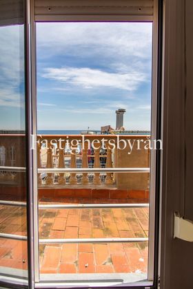 Foto 1 de Pis en venda a La Barceloneta de 1 habitació amb terrassa i aire acondicionat