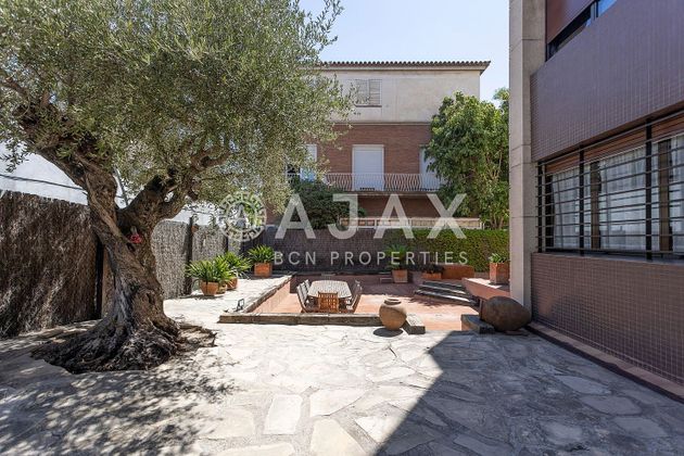 Foto 2 de Pis en venda a Sant Gervasi - Galvany de 6 habitacions amb terrassa i piscina