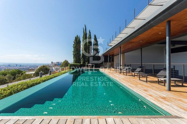 Foto 2 de Casa en venda a Sarrià de 7 habitacions amb piscina
