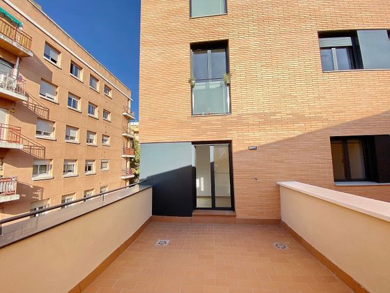Foto 1 de Alquiler de piso en Eixample - Sant Oleguer de 2 habitaciones con terraza y aire acondicionado