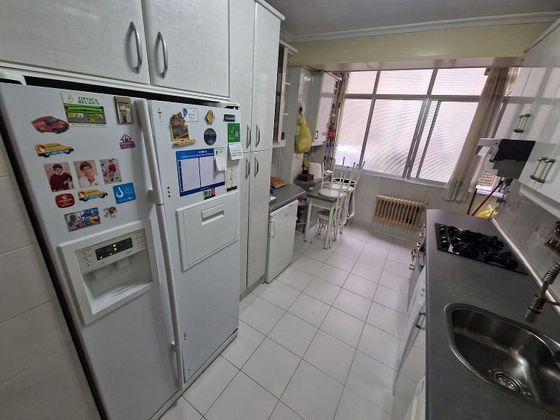 Foto 2 de Piso en venta en Aluche de 3 habitaciones con jardín y aire acondicionado